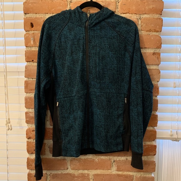 Lululemon Best Coast Hoodie - Picture 5 of 8